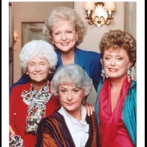 Meet your Posher, Learra